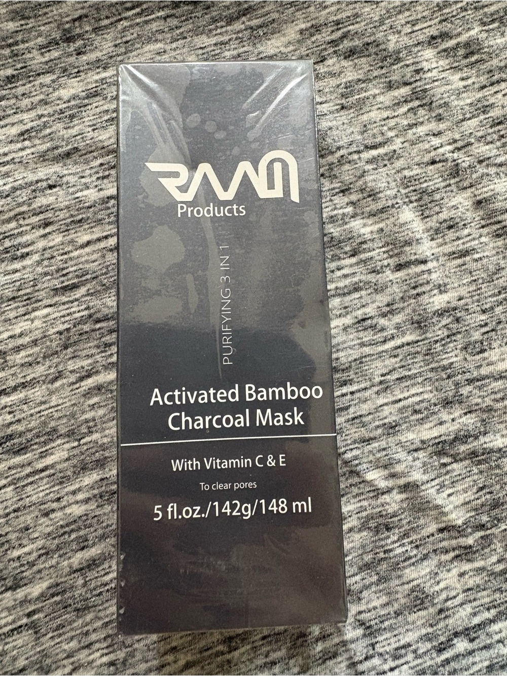 Raam - Activated Bamboo Charcoal Mask – Black